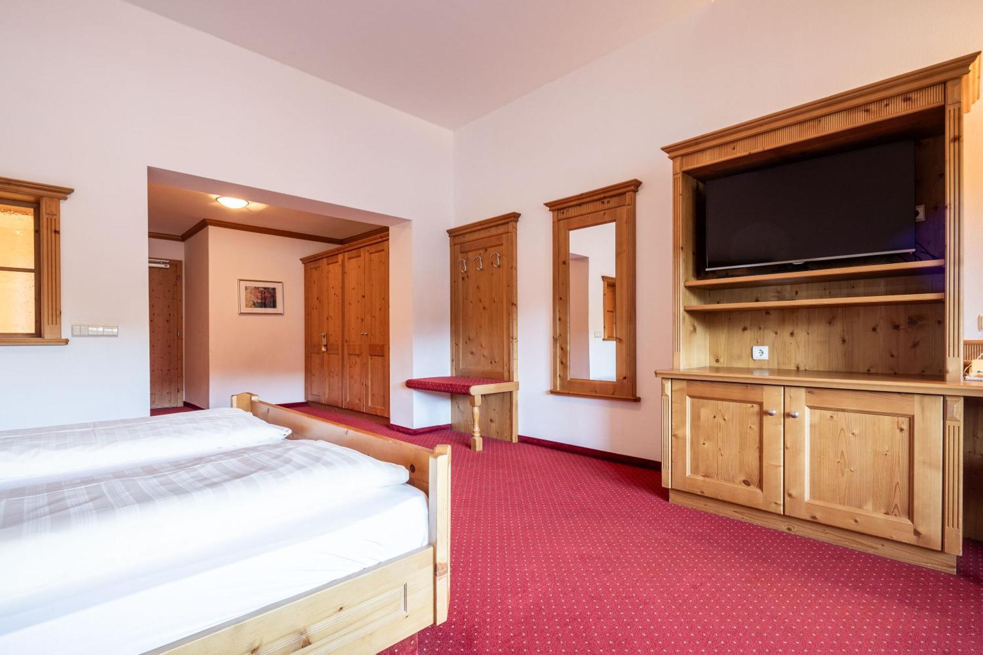 Hotel Sonnenhof 카스텔로토 외부 사진
