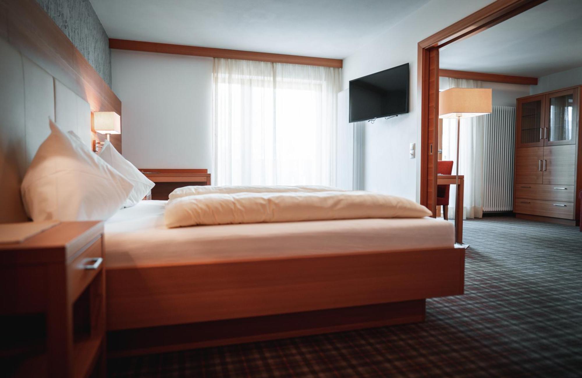 Hotel Sonnenhof 카스텔로토 외부 사진