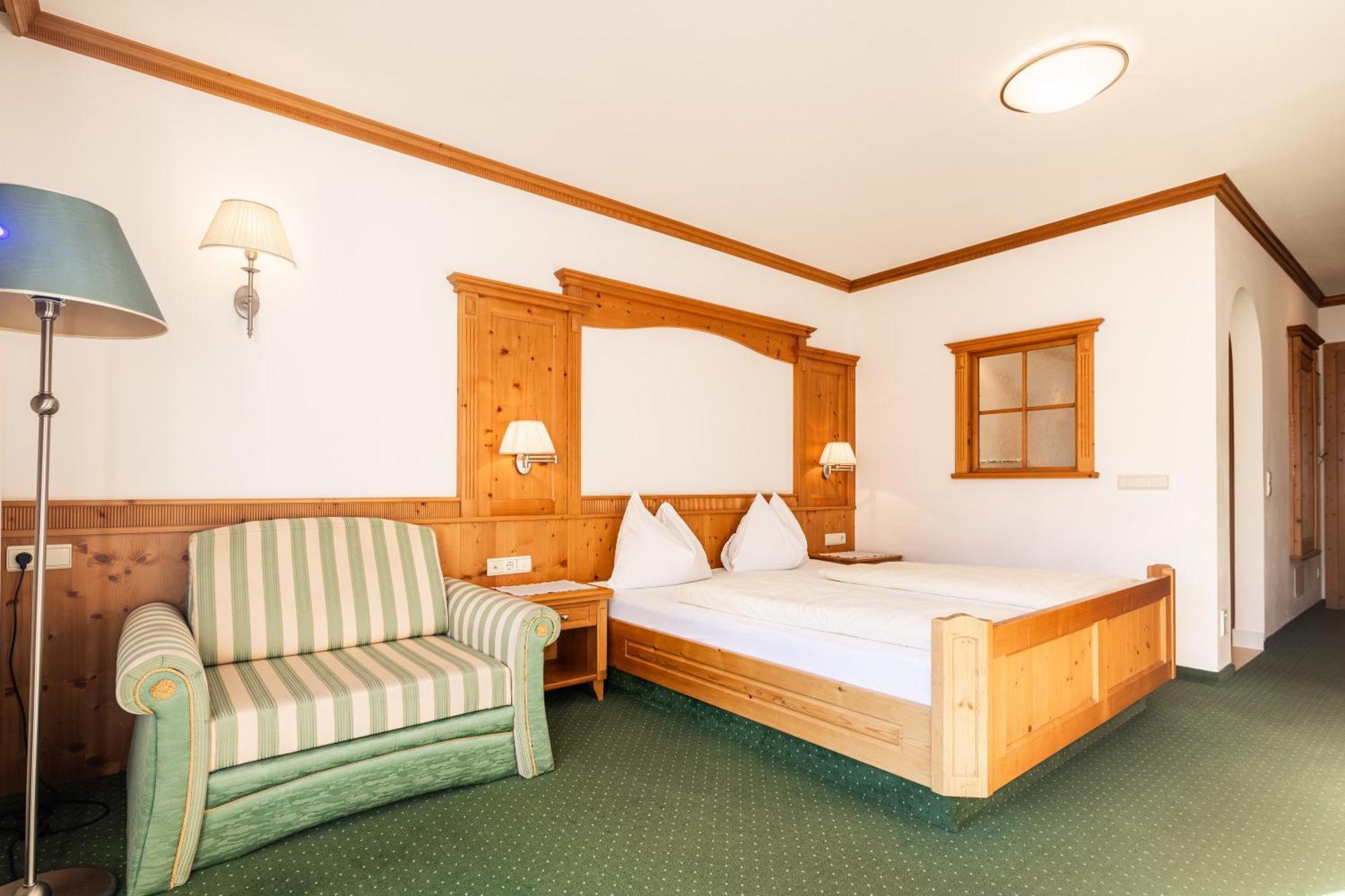 Hotel Sonnenhof 카스텔로토 외부 사진